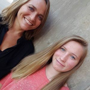 Meet your Posher, Holly